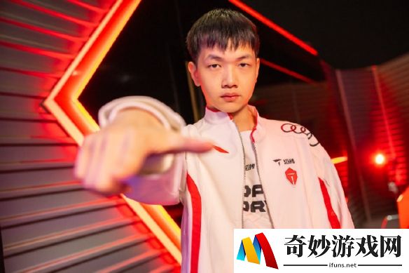 Cryin力挺小奶油：在LPL打得挺好的