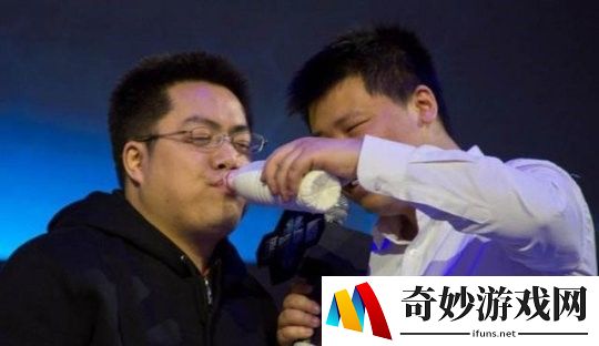 逆水寒最知名玩家CP被曝现实另有家庭，玩家哀叹爷青结