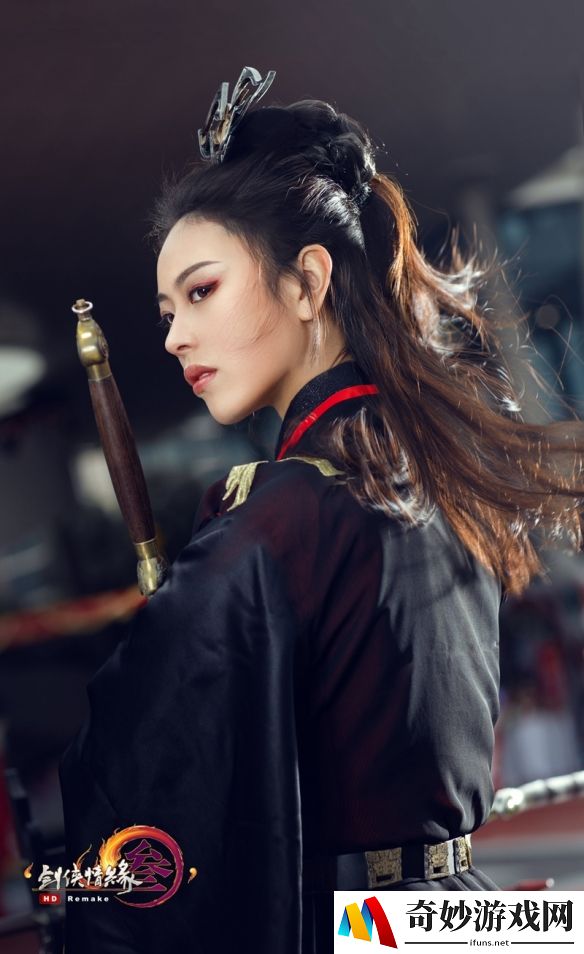 武器动捕打破次元壁 《剑网3》全新双人交互礼盒飒洒侠气